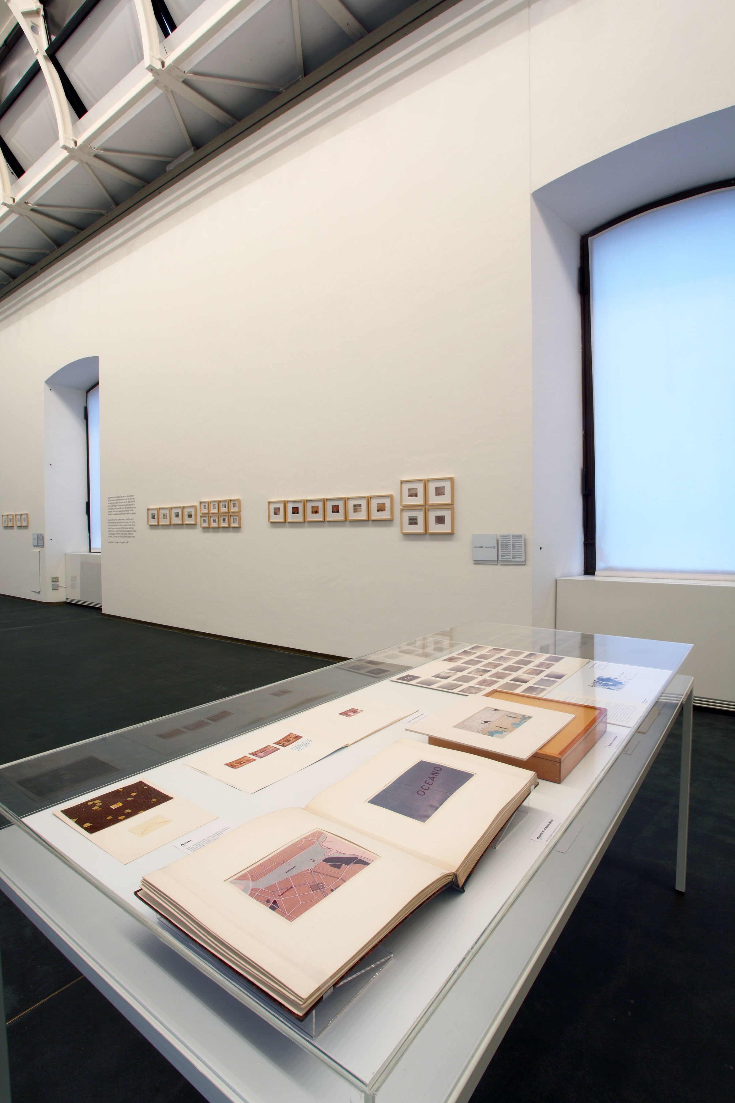 u0022Le scatole viventi / The living boxes. Luigi Ghirri, Project prints. La temperatura mentale della fotografia / The mental temperature of photographyu0022, installation view